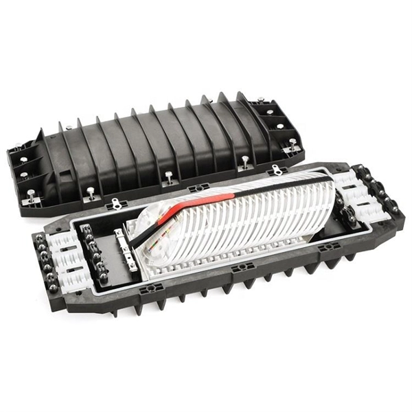 Does the 240V DC power supply unit need to be grounded 