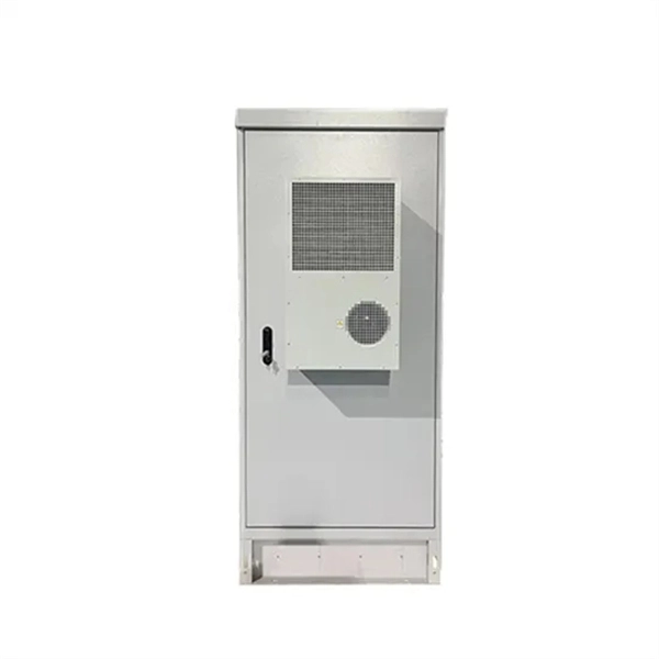 Types of plugs in a three-level distribution box