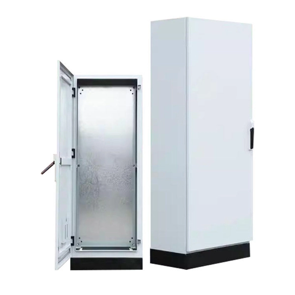 Add ventilation holes to the distribution box