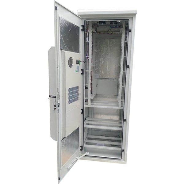 48-port Ethernet and 2-port fiber optic monitoring switch