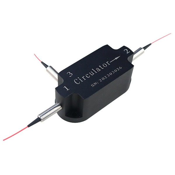 Mobile fiber optic cable requires a router to work